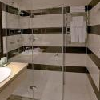 Modern és elegáns fürdőszoba a 4 csillagos budepesti Hotel Aquaworldben